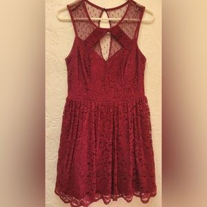 City Studio Red Wine Back Zipper Sleeveless Lace Dress